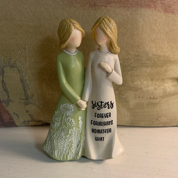 Other - Sisters Forever Figurine